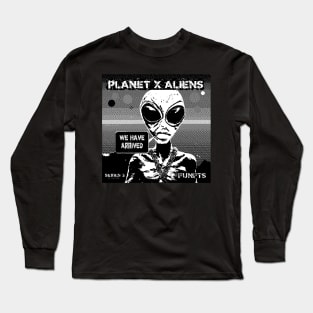 Funny Retro Alien Sci Fi Invasion Long Sleeve T-Shirt